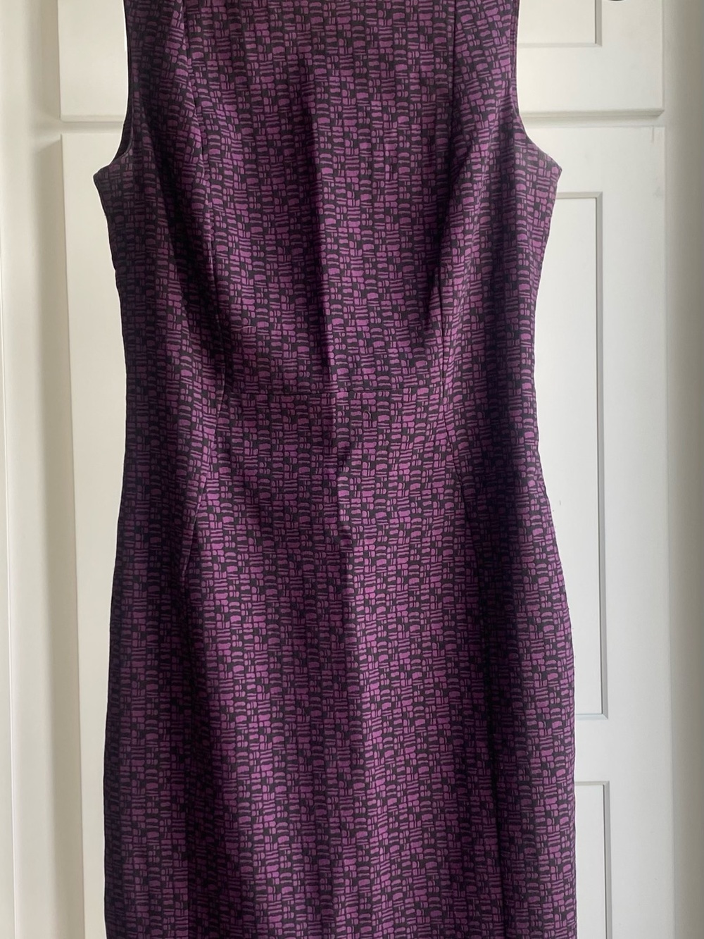 Calvin Klein Sleeveless Patterned Plum Sheath Dress